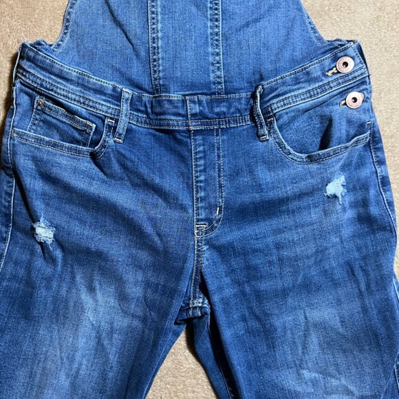 Abercrombie Kids Girls 15/16 Blue Denim Distressed Overalls Long Leg Jeans - Picture 3 of 10